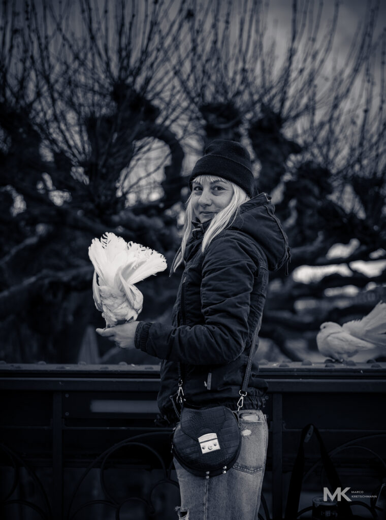 dove-lady
